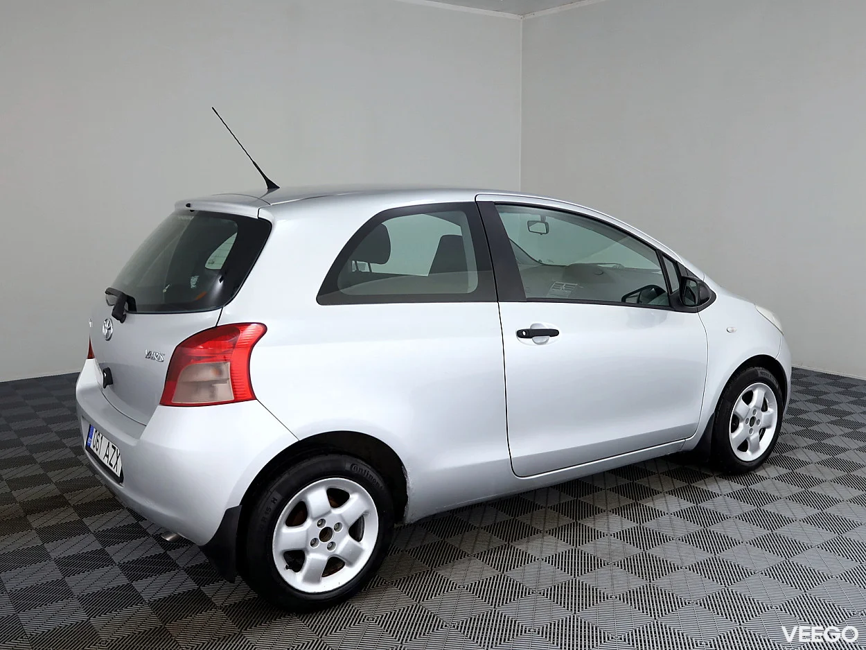 Toyota Yaris 1.3 64kW