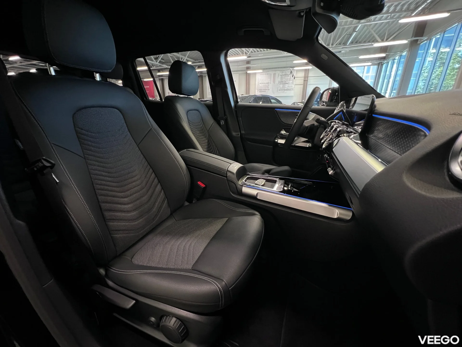 Mercedes-Benz EQB 300 4MATIC 4Matic 168kW