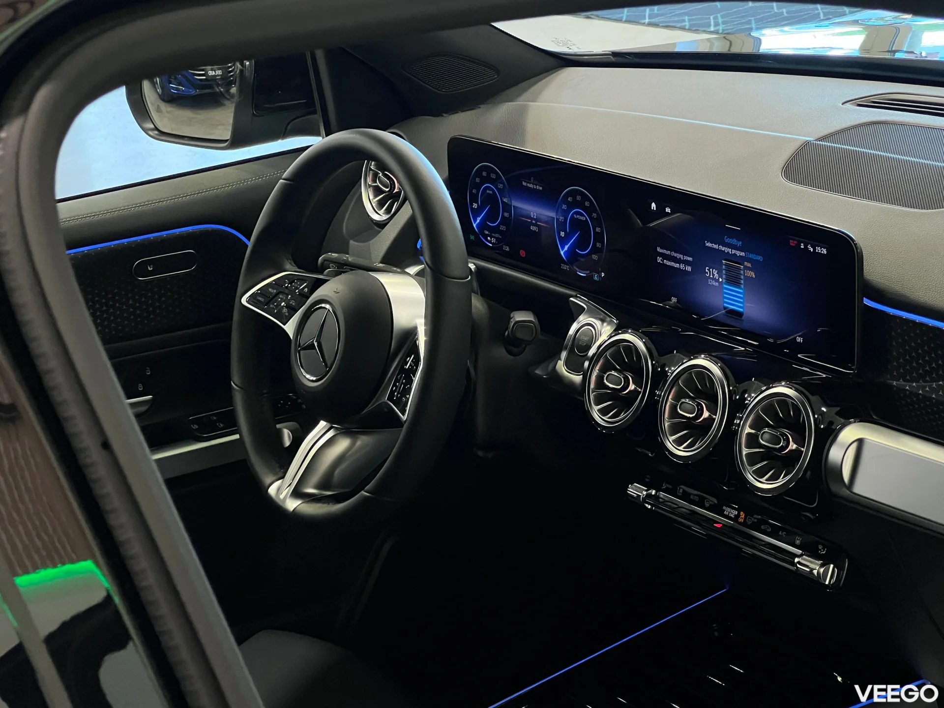 Mercedes-Benz EQB 300 4MATIC 4Matic 168kW
