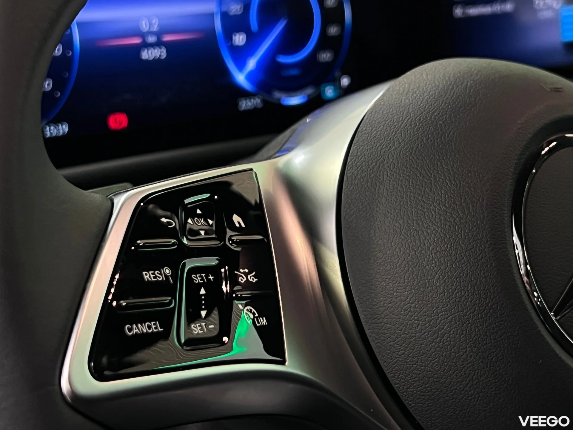 Mercedes-Benz EQB 300 4MATIC 4Matic 168kW