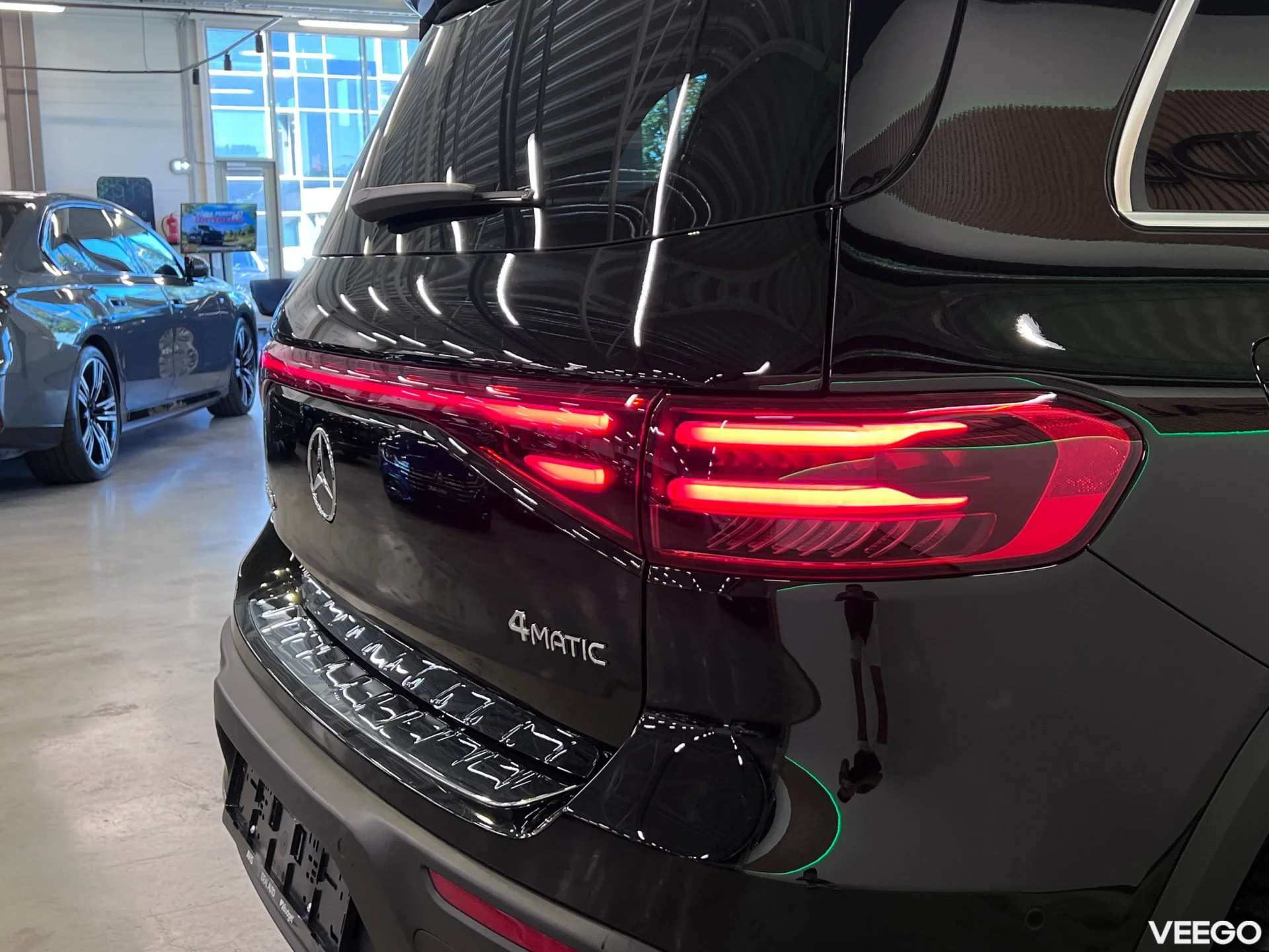 Mercedes-Benz EQB 300 4MATIC 4Matic 168kW