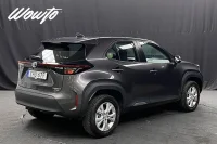 Toyota Yaris Cross Hybrid AWD-i e-CVT 116HK /B-Kamera /Moms 85kW thumbnail
