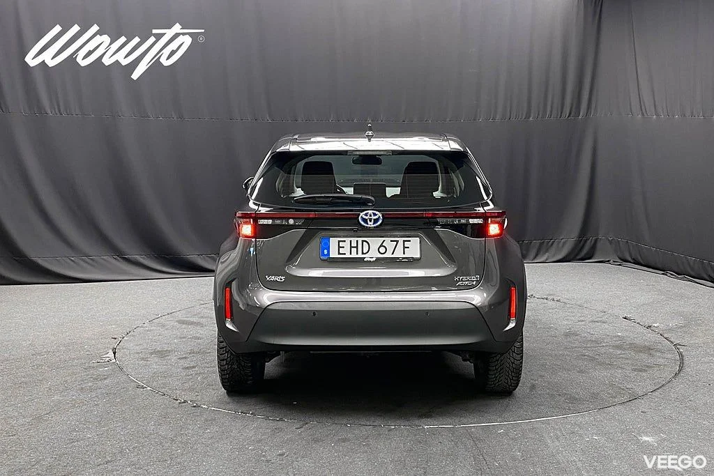 Toyota Yaris Cross Hybrid AWD-i e-CVT 116HK /B-Kamera /Moms 85kW