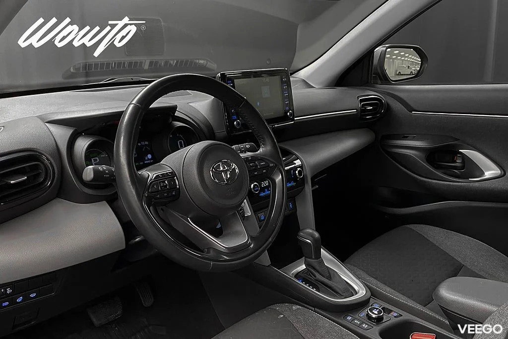 Toyota Yaris Cross Hybrid AWD-i e-CVT 116HK /B-Kamera /Moms 85kW