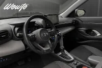 Toyota Yaris Cross Hybrid AWD-i e-CVT 116HK /B-Kamera /Moms 85kW thumbnail