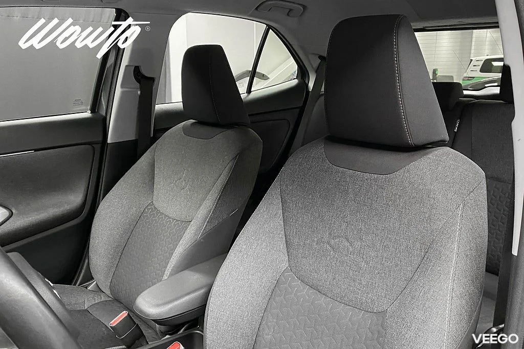 Toyota Yaris Cross Hybrid AWD-i e-CVT 116HK /B-Kamera /Moms 85kW