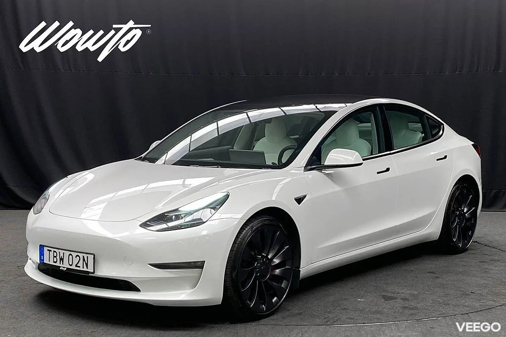 Tesla Model 3 Performance 513HK 377kW