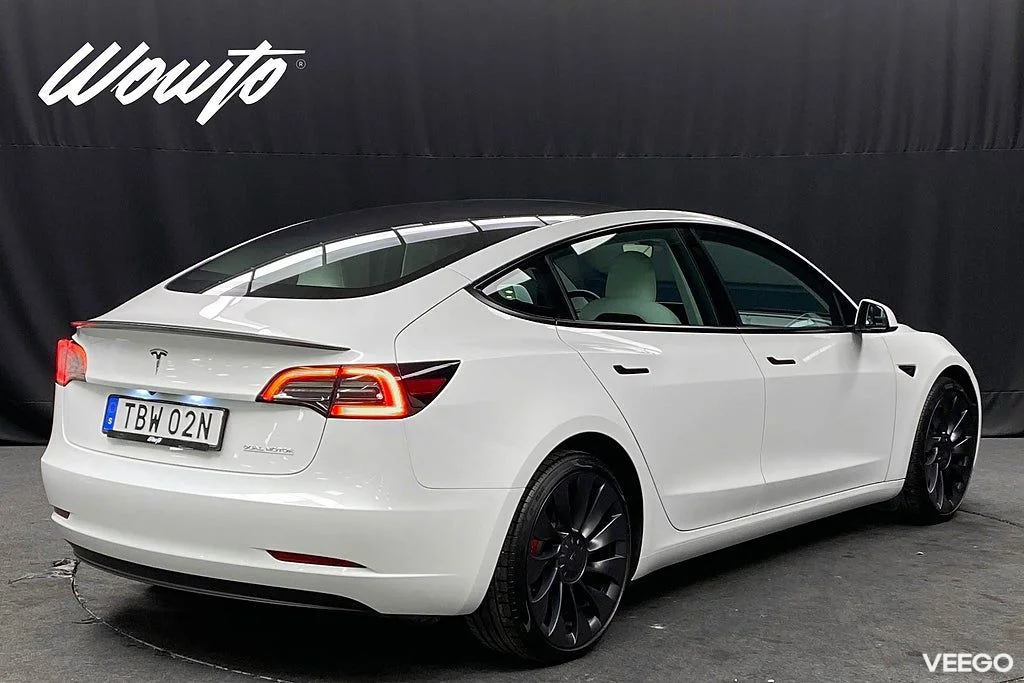 Tesla Model 3 Performance 513HK 377kW