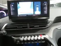 Peugeot 3008 1.5 96kW thumbnail
