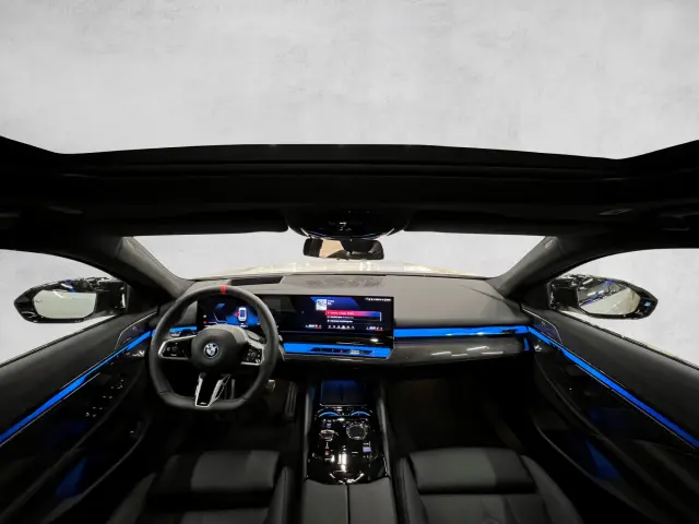 Image of BMW i5 M60 0.0 442kW