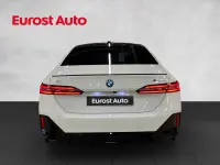 BMW i5 M60 0.0 442kW thumbnail