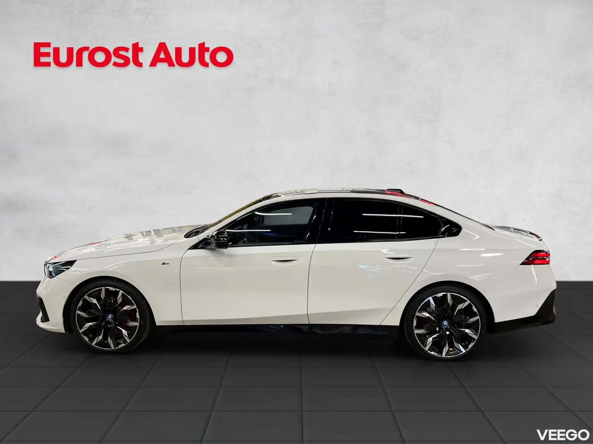 BMW i5 M60 0.0 442kW