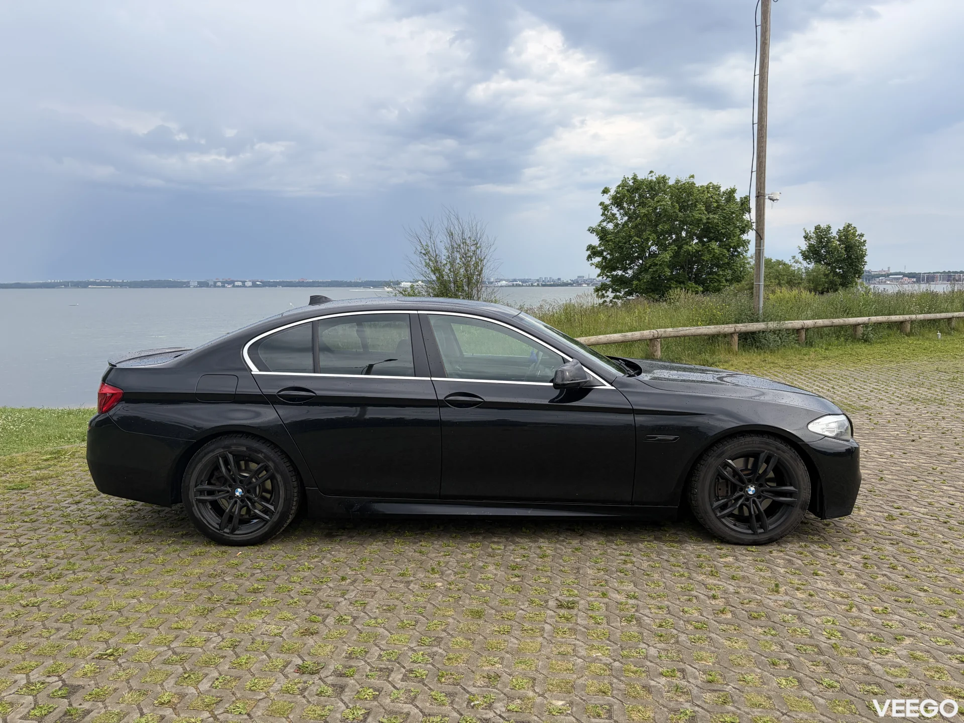 BMW 530 3.0 180kW