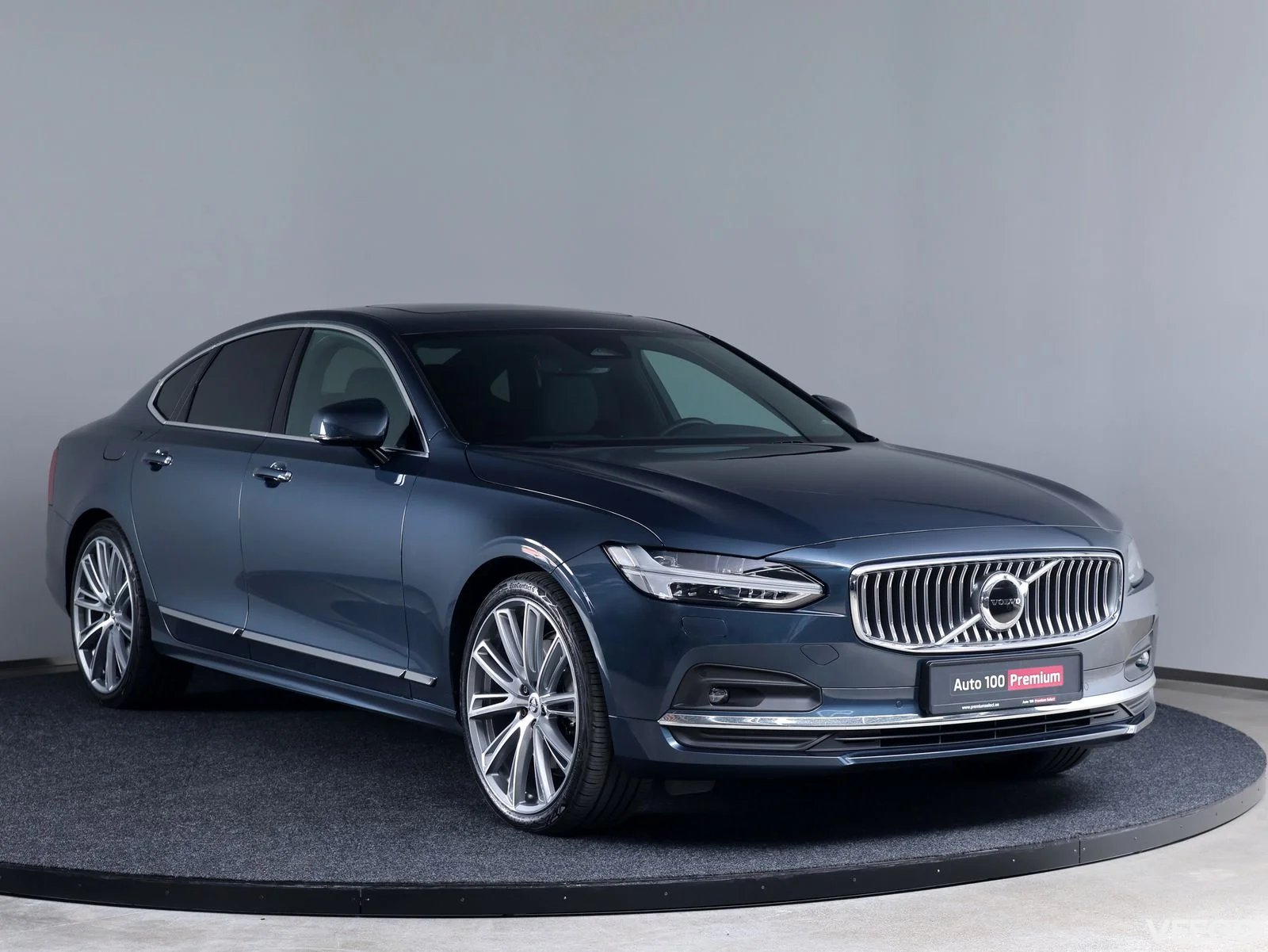 Volvo S90 INSCRIPTION AWD 173kW