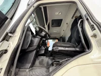 Mercedes-Benz Antos FOR SALE AS CHASSIS 360kW thumbnail