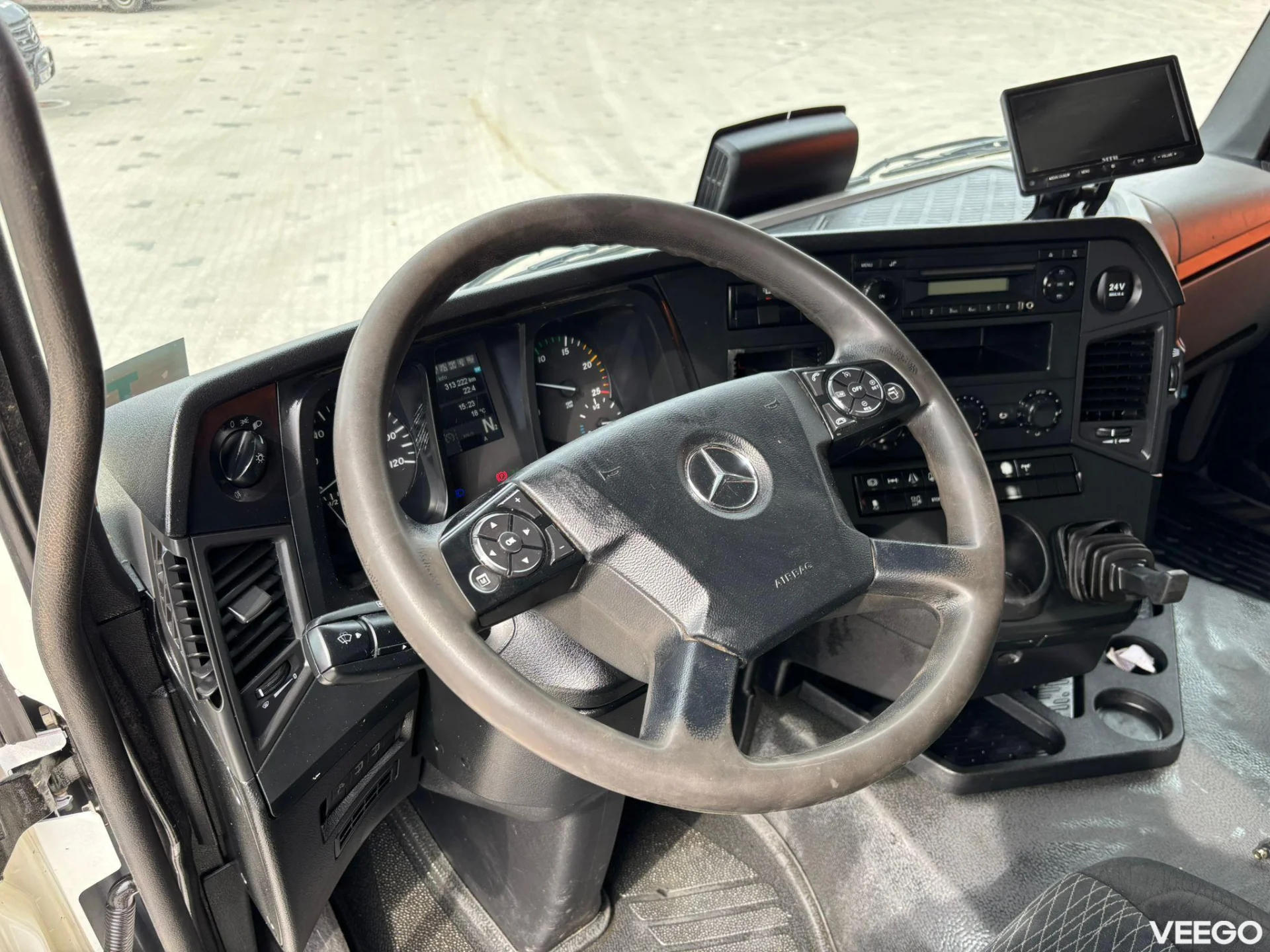 Mercedes-Benz Antos FOR SALE AS CHASSIS 360kW