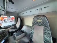 Volvo FM300 FOR SALE AS CHASSIS / ONLY 189215 km ! 226kW thumbnail