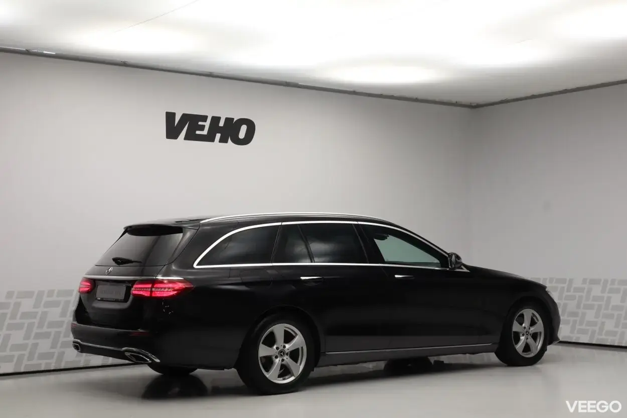 Mercedes-Benz E220 d Avantgarde 2 143kW