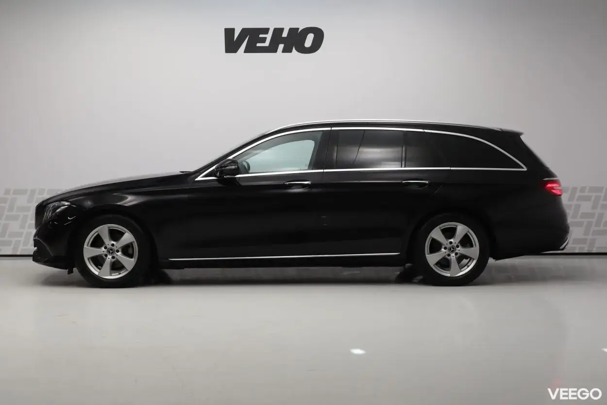 Mercedes-Benz E220 d Avantgarde 2 143kW