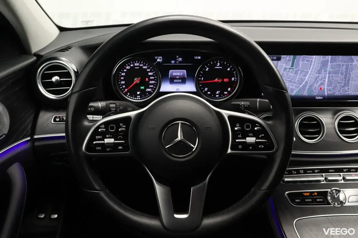 Mercedes-Benz E220 d Avantgarde 2 143kW
