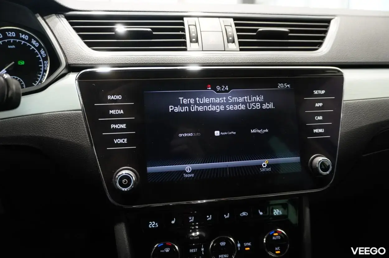 Skoda Superb AMBITION COMBI 1.5 110kW