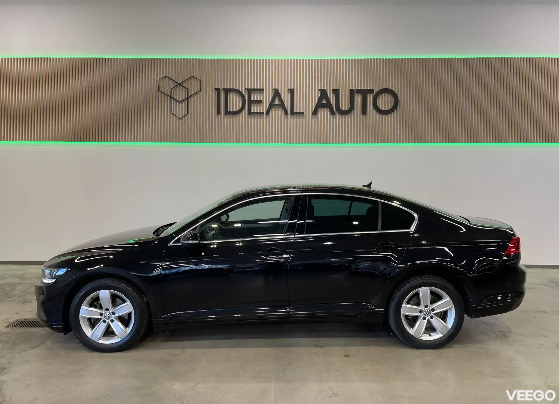 Volkswagen Passat Business 110kW