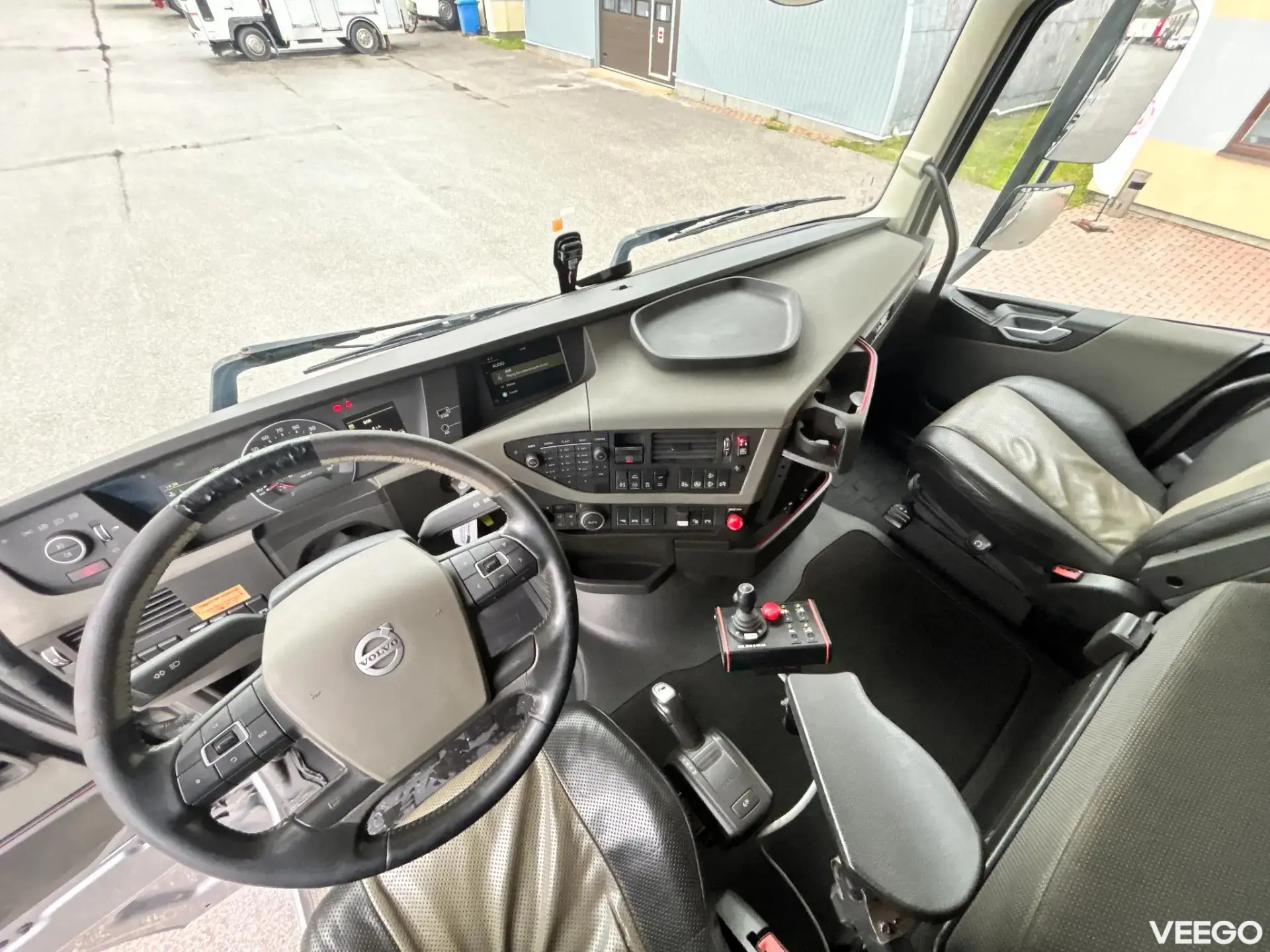 Volvo FH540 6X4 EURO6 + RETARDER + LIFTING AXLE 405kW