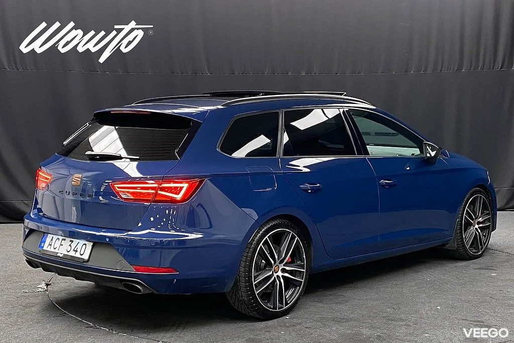 Seat Leon Cupra ST 2.0 TSI 4DRIVE DSG 300HK /Pano /Beats 221kW