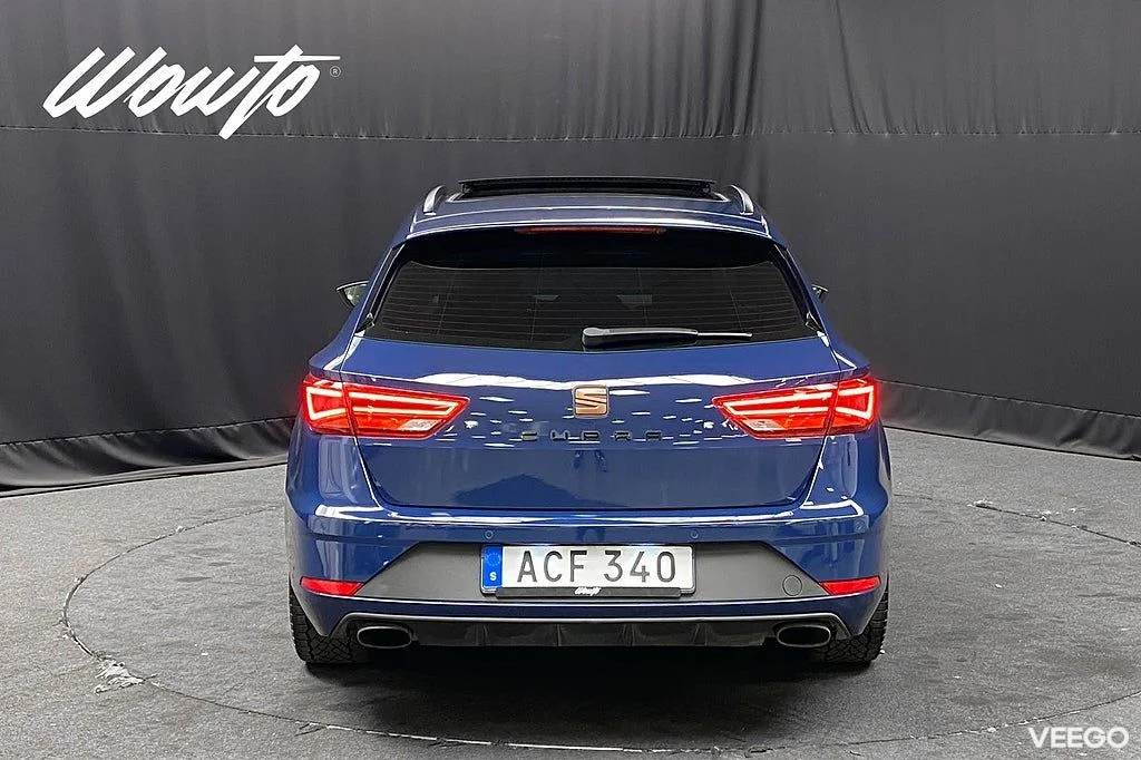Seat Leon Cupra ST 2.0 TSI 4DRIVE DSG 300HK /Pano /Beats 221kW