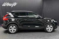 Volvo XC40 T4 AWD 190HK Momentum /Värmare /Moms 140kW thumbnail