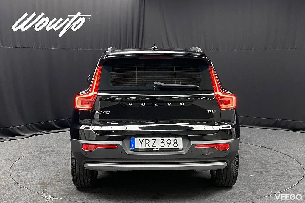 Volvo XC40 T4 AWD 190HK Momentum /Värmare /Moms 140kW