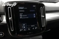Volvo XC40 T4 AWD 190HK Momentum /Värmare /Moms 140kW thumbnail