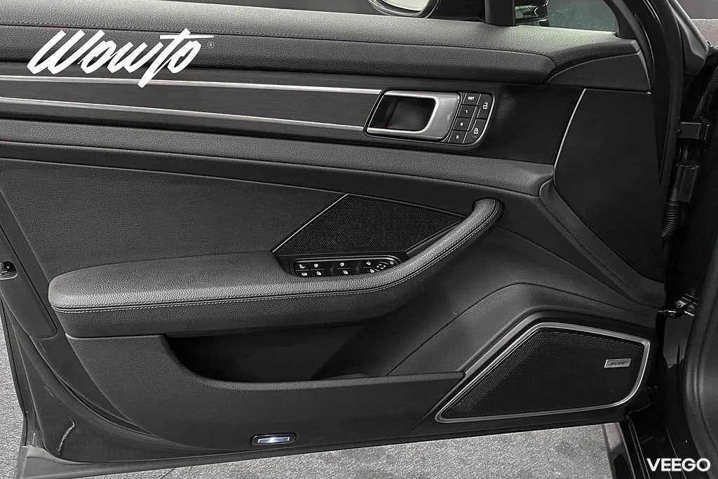 Porsche Panamera 4 E-Hybrid Sport Turismo PDK 462HK Platinum Edt/Se Spec 340kW