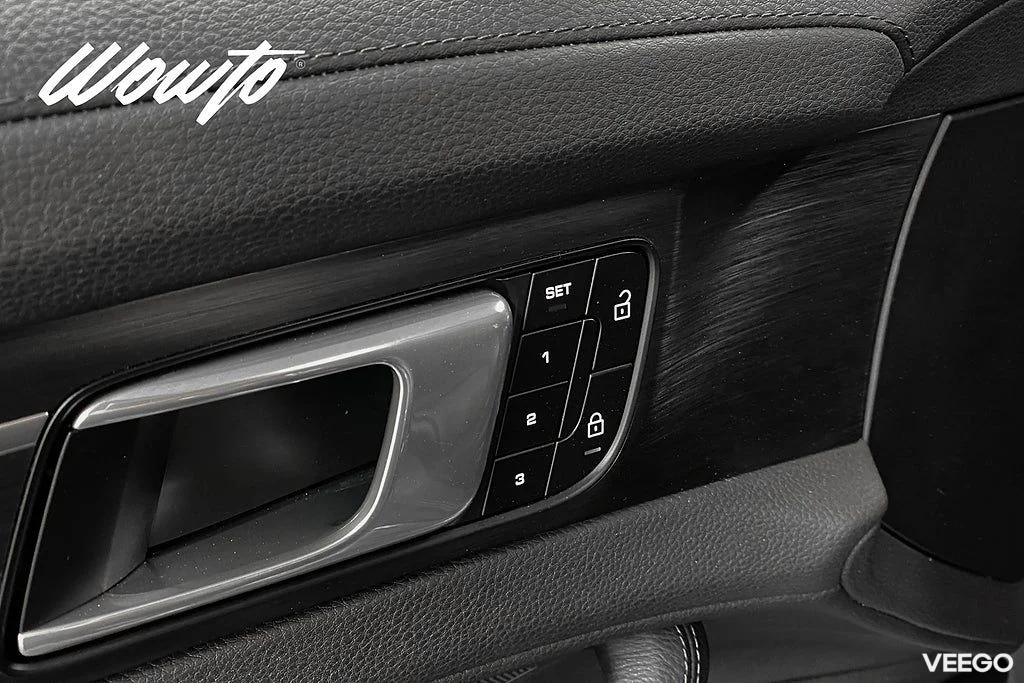 Porsche Panamera 4 E-Hybrid Sport Turismo PDK 462HK Platinum Edt/Se Spec 340kW