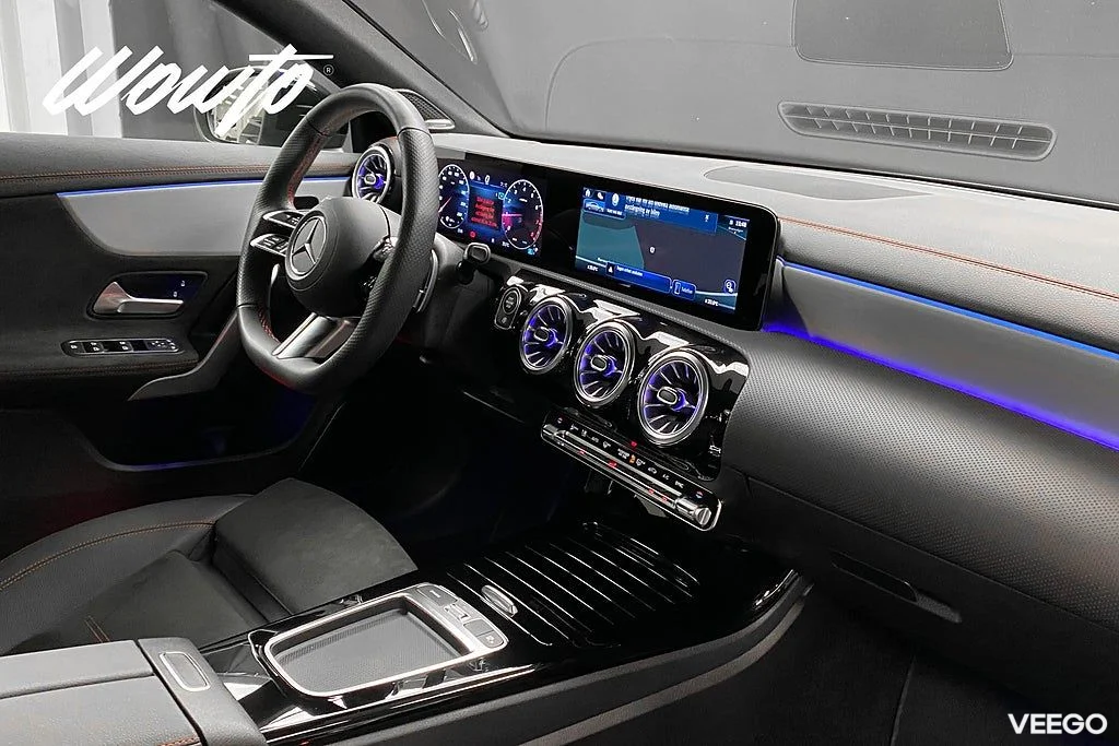 Mercedes-Benz CLA 200 163HK AMG /Burmester /Navi 120kW