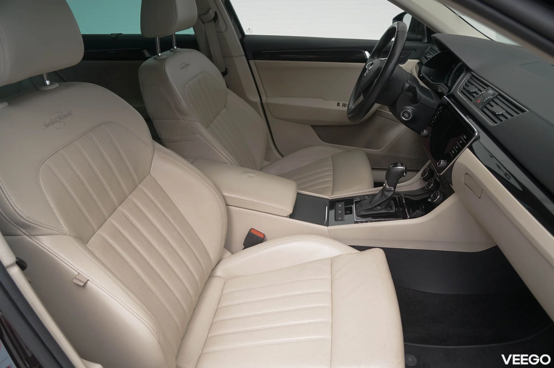 Skoda Superb Laurin&Klement 1.8 132kW