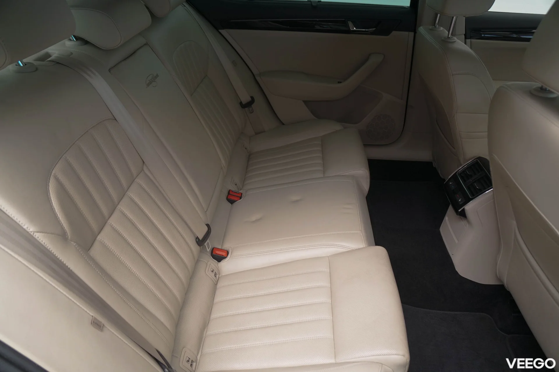 Skoda Superb Laurin&Klement 1.8 132kW