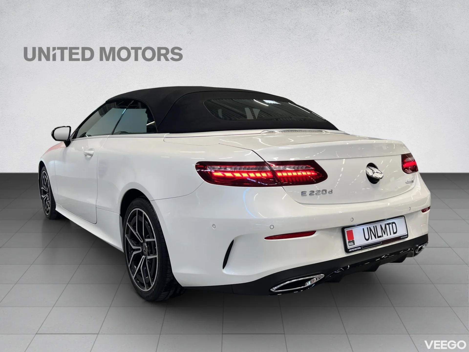 Mercedes-Benz E220 - 143kW
