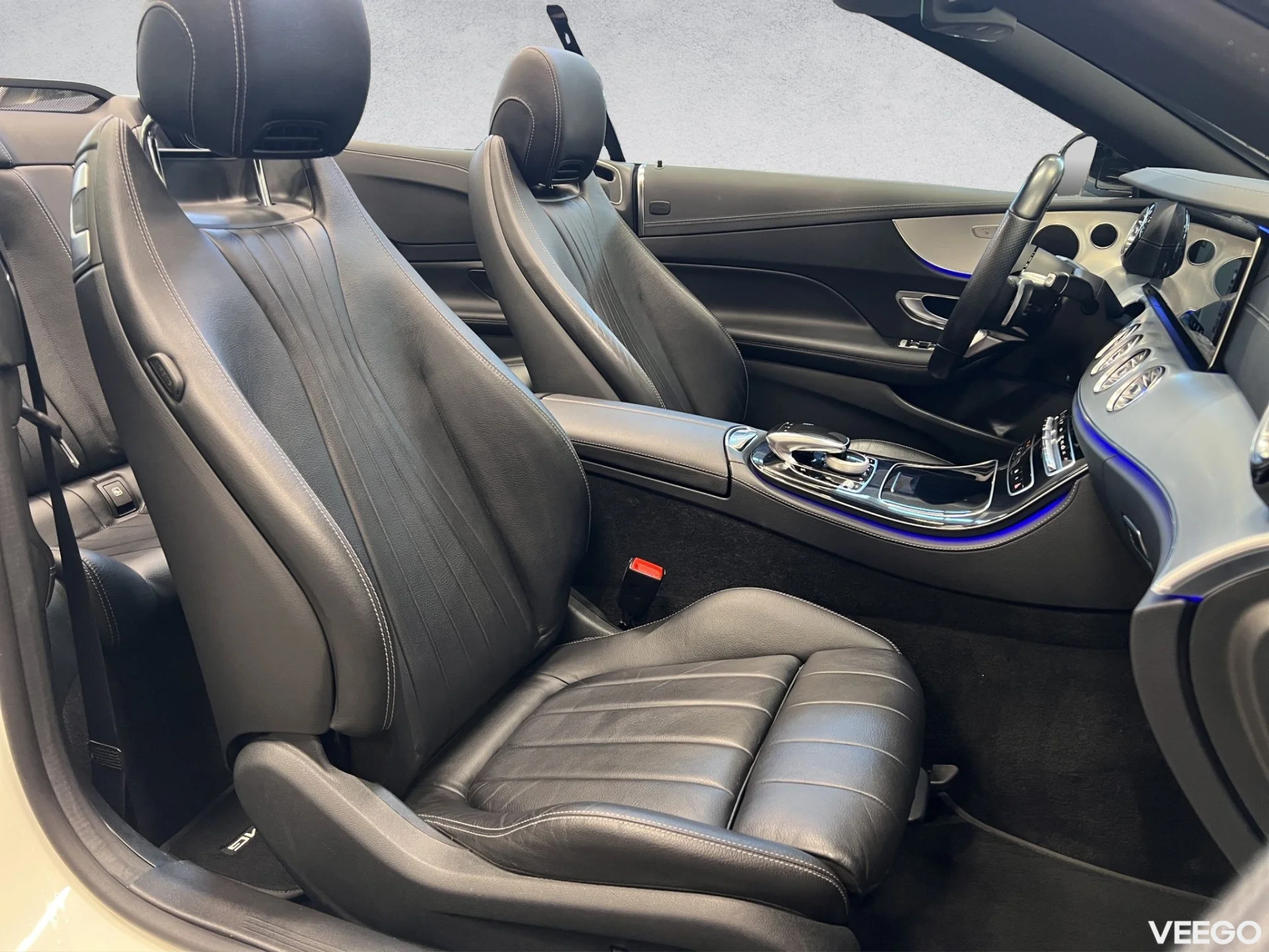 Mercedes-Benz E220 - 143kW