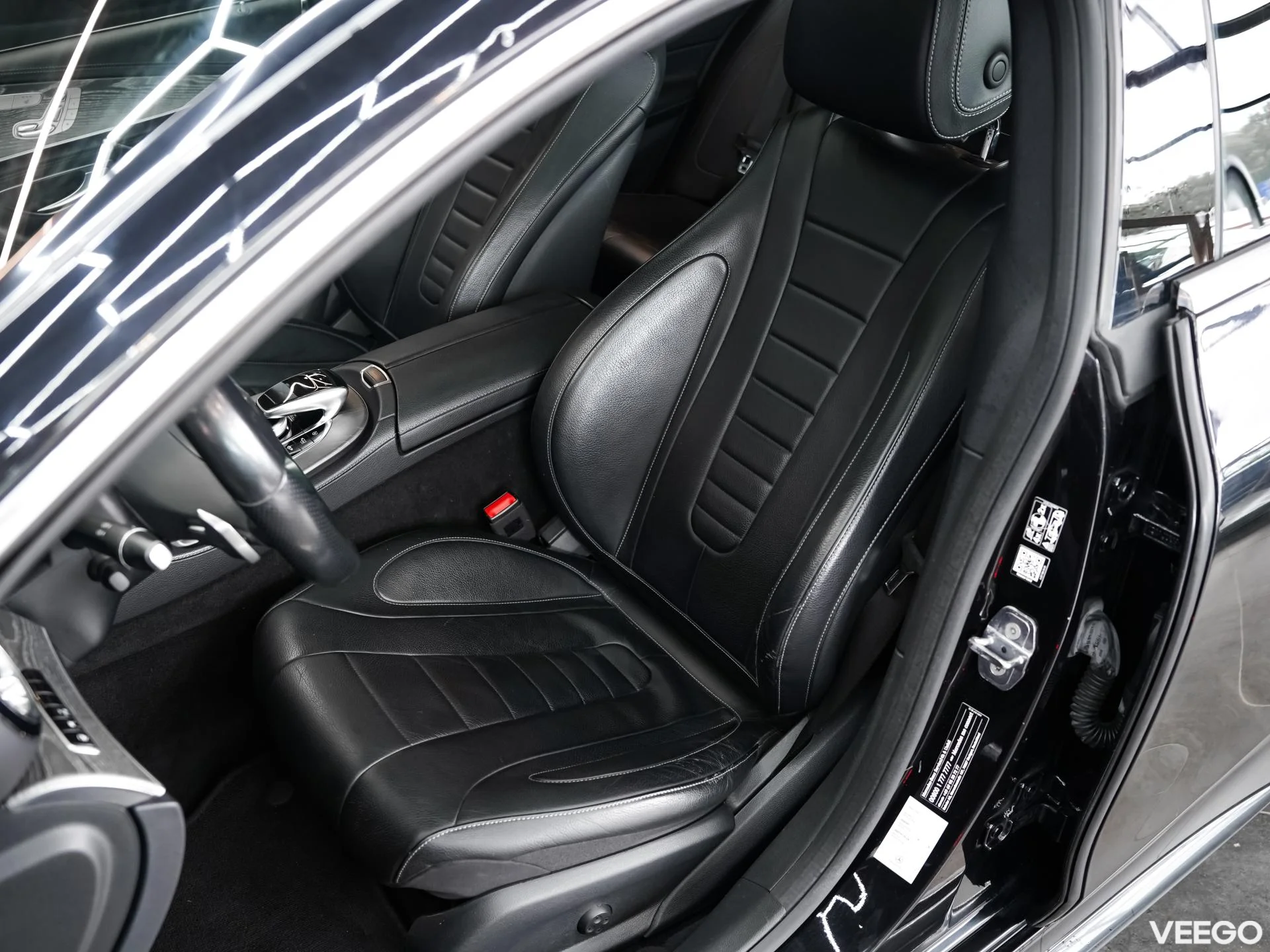 Mercedes-Benz CLS350 2.9 210kW