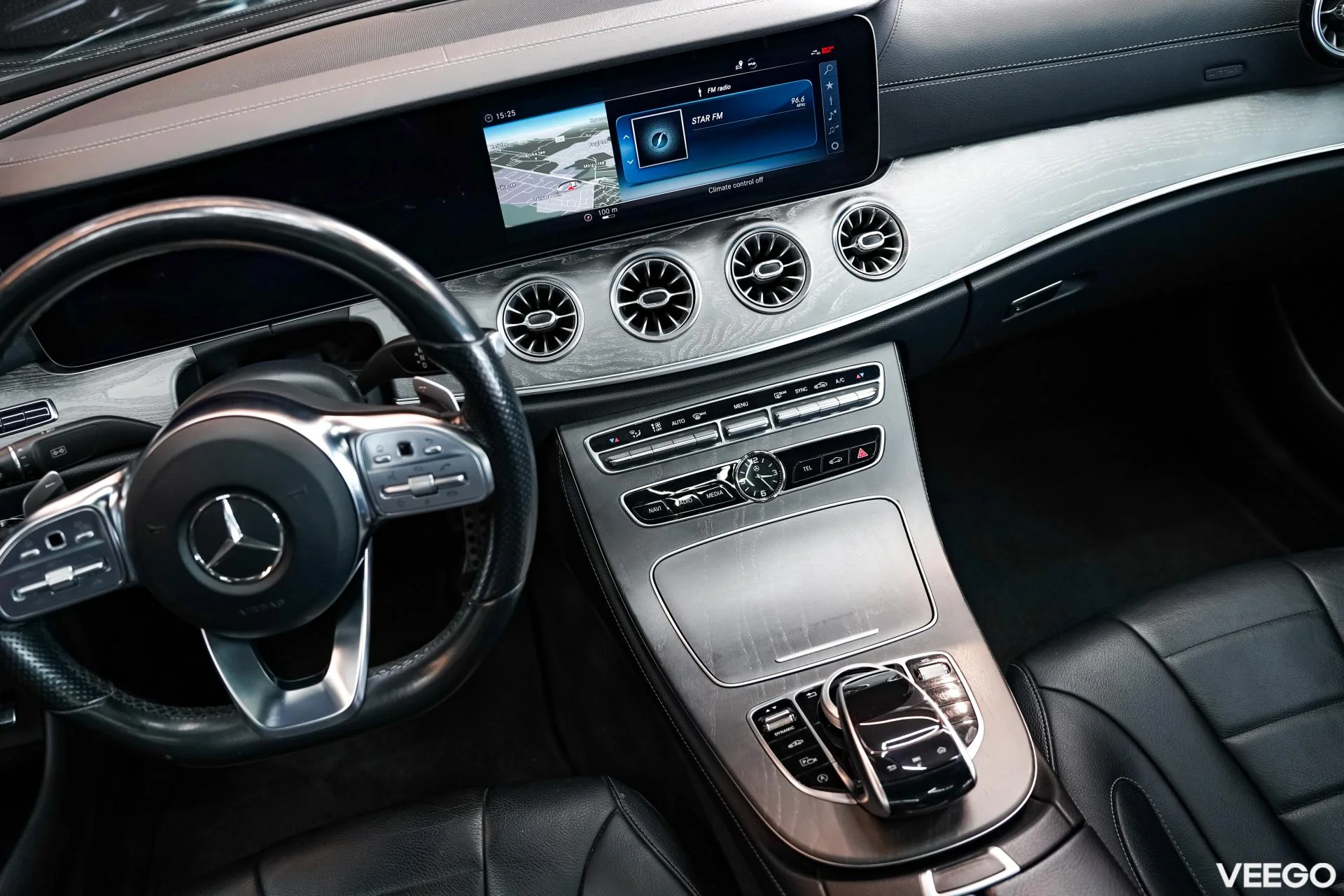 Mercedes-Benz CLS350 2.9 210kW