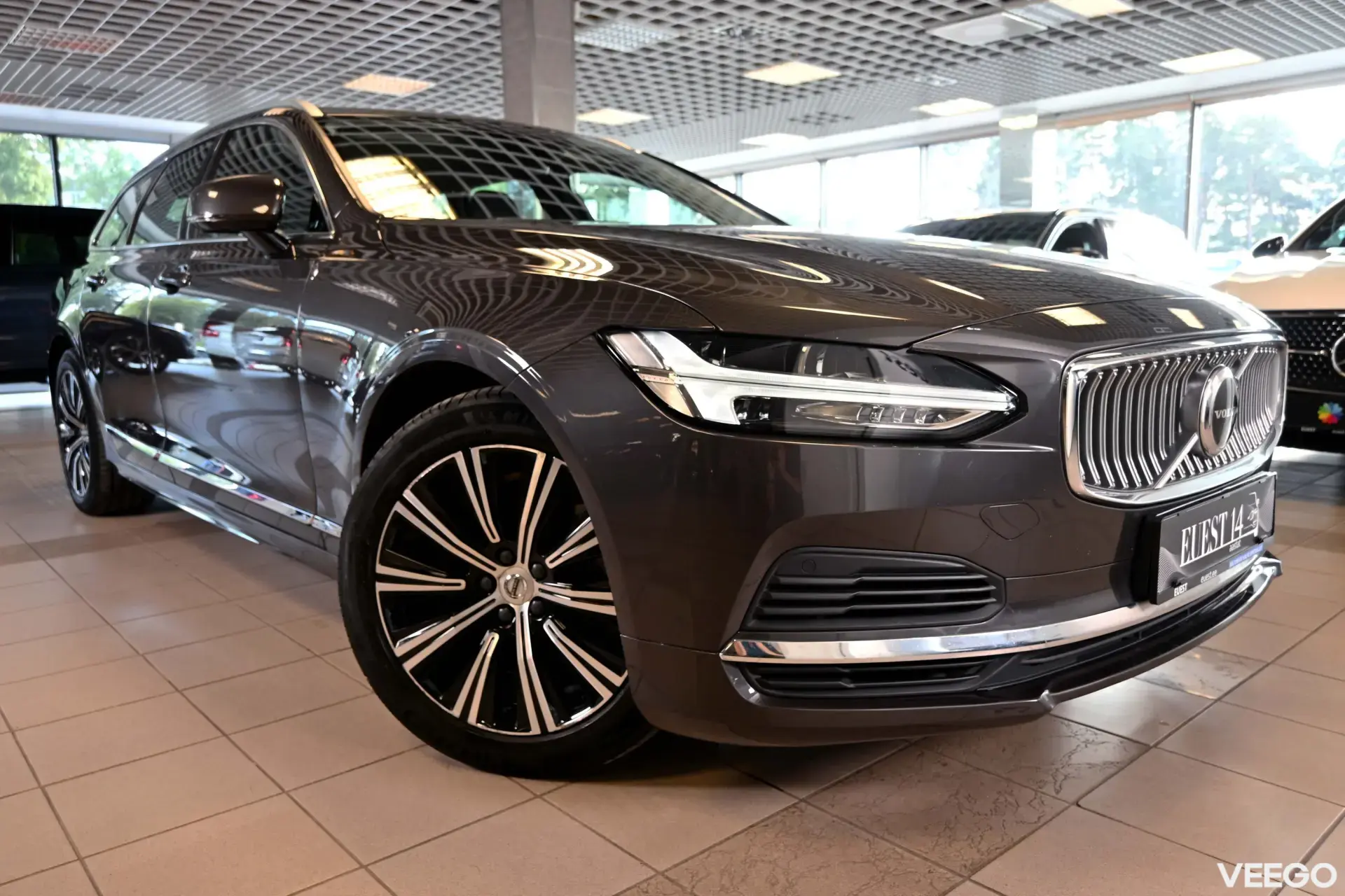 Volvo V90 AWD INSCRIPTION EXPRESSION INTELLI FACELIFT 2 251kW