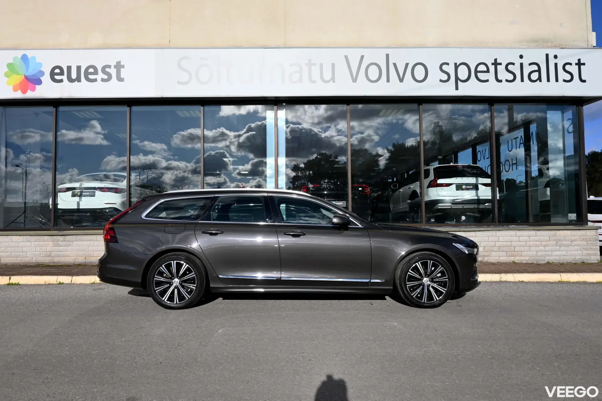 Volvo V90 AWD INSCRIPTION EXPRESSION INTELLI FACELIFT 2 251kW