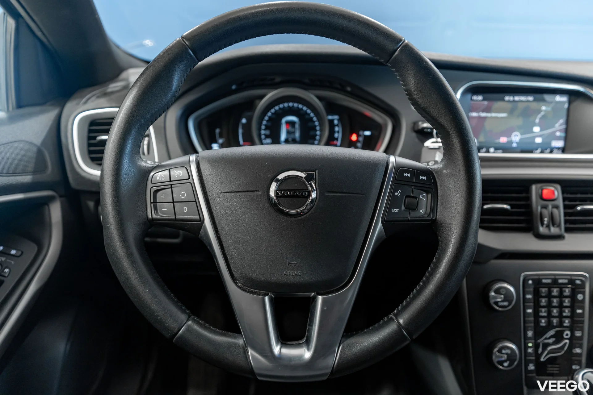 Volvo V40 BUSINESS PACK PRO D3 2 110kW