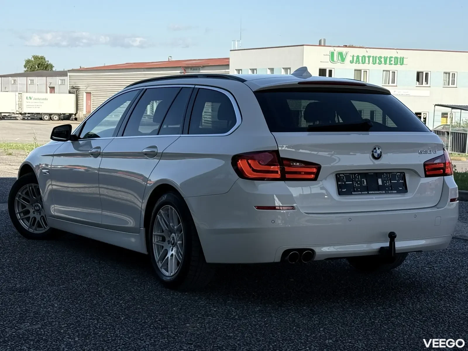 BMW 530 Touring Individual M-Sportpakett 3 190kW