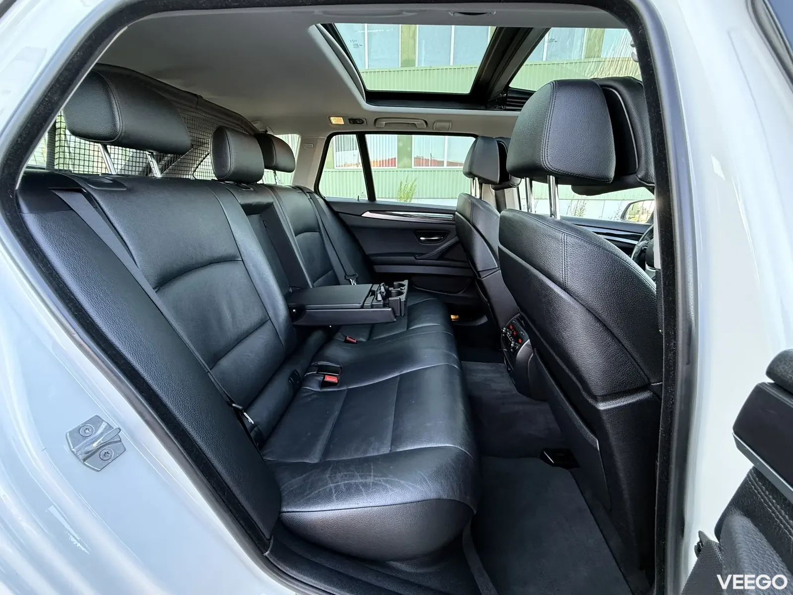 BMW 530 Touring Individual M-Sportpakett 3 190kW