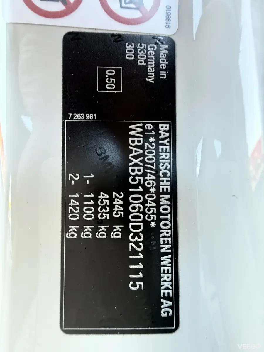 BMW 530 Touring Individual M-Sportpakett 3 190kW