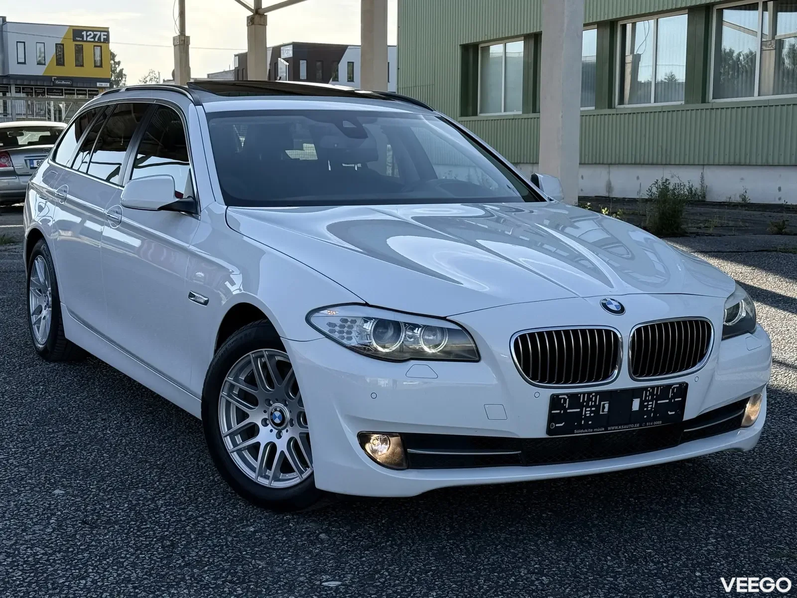 BMW 530 Touring Individual M-Sportpakett 3 190kW
