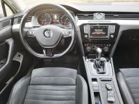 Volkswagen Passat 2.0 140kW thumbnail