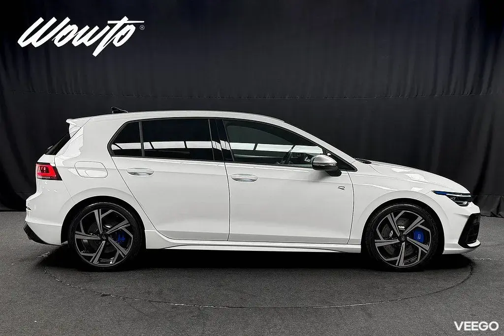 Volkswagen Golf R 2.0 TSI 4M DSG 333HK /Drag/H/K/Moms 245kW